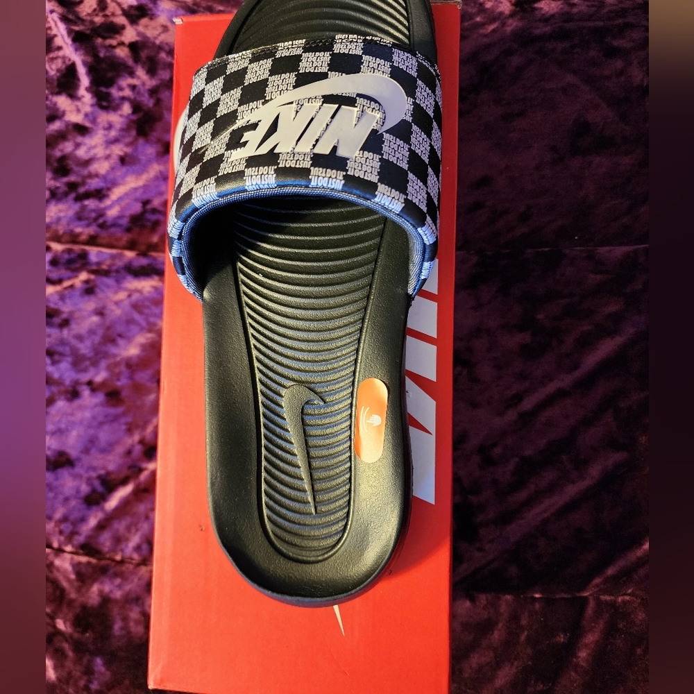 Slides mens size 12